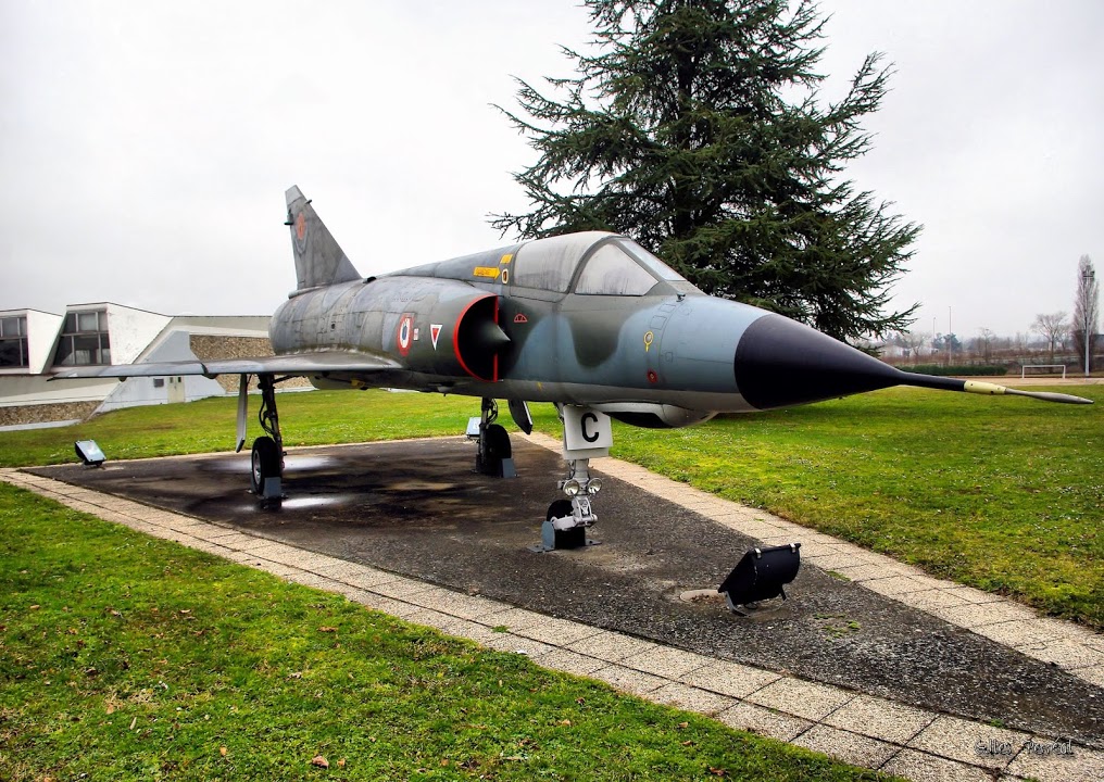 Naam: Mirage 3 - Lyon..jpg
Bekeken: 1025
Grootte: 270,6 KB
