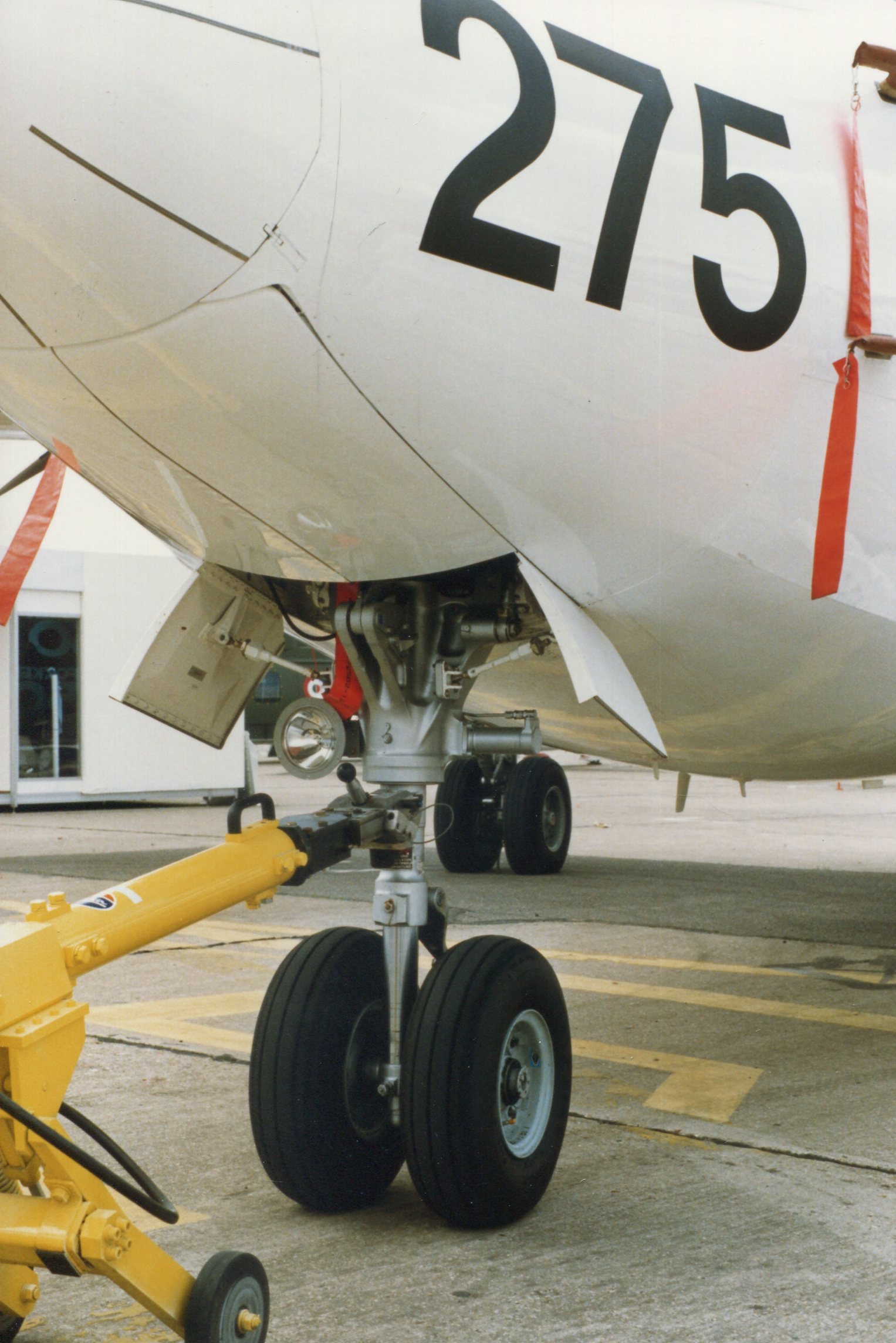 Naam: Fokker 50  juni 1987 (2).jpg
Bekeken: 1233
Grootte: 433,5 KB