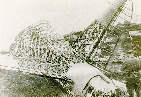 Naam: Foto 123. 1940-07. Wellington. Haarlem 06:07-1940. 600 breed.jpg
Bekeken: 1052
Grootte: 453,8 KB