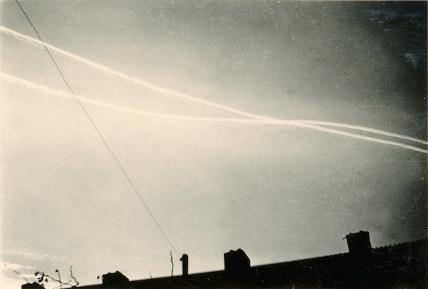 Naam: Foto 131. Geen txt az. 600 breed.jpg
Bekeken: 791
Grootte: 260,8 KB