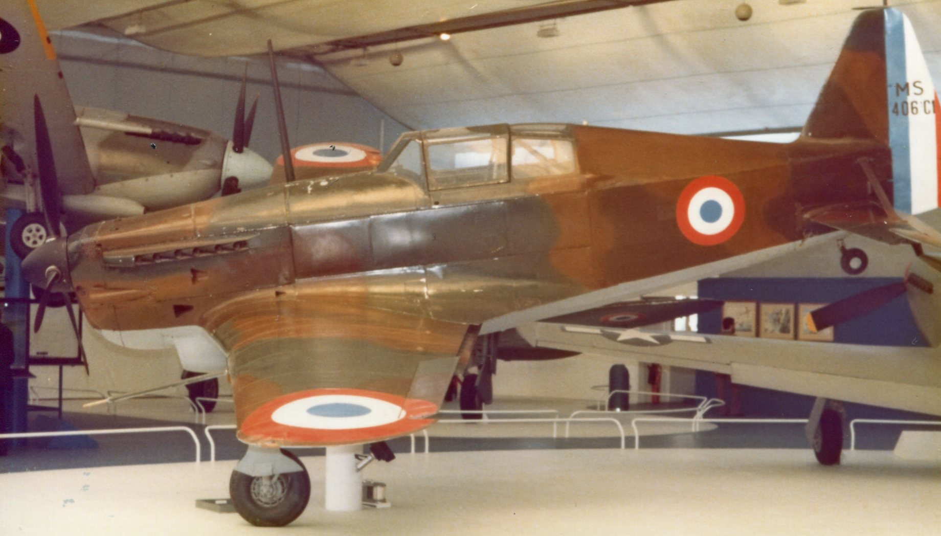 Naam: MS 406 Dewoitine - musee de l ' air - Parijs. (2)+.jpg
Bekeken: 1124
Grootte: 227,4 KB