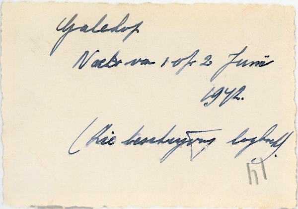 Naam: Foto 132a. az Galehof?? Nacht van 1 op 2 Juni 1942. 600 breed.jpg
Bekeken: 1178
Grootte: 327,2 KB