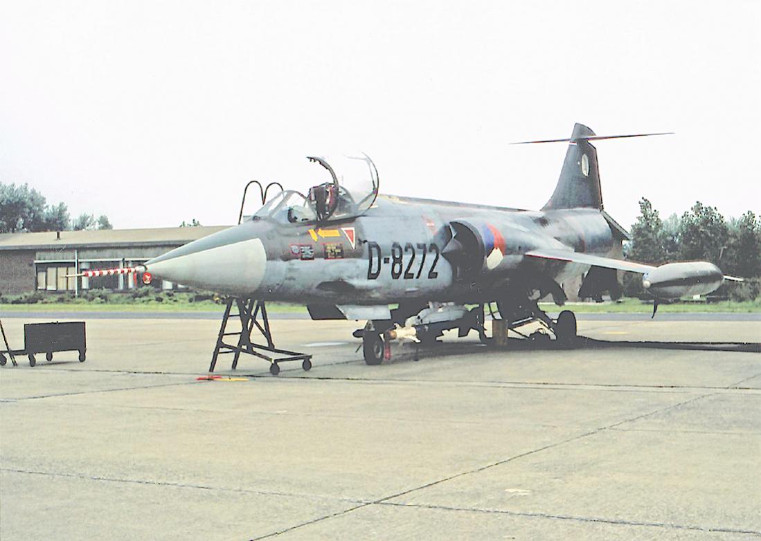 Naam: Foto 195. 'D-8272'. F-104G Starfighter. 1100 breed.jpg
Bekeken: 1442
Grootte: 85,7 KB