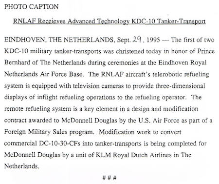 Naam: Foto 197a. 'T-264'. Douglas KDC-10, az.jpg
Bekeken: 1214
Grootte: 222,6 KB