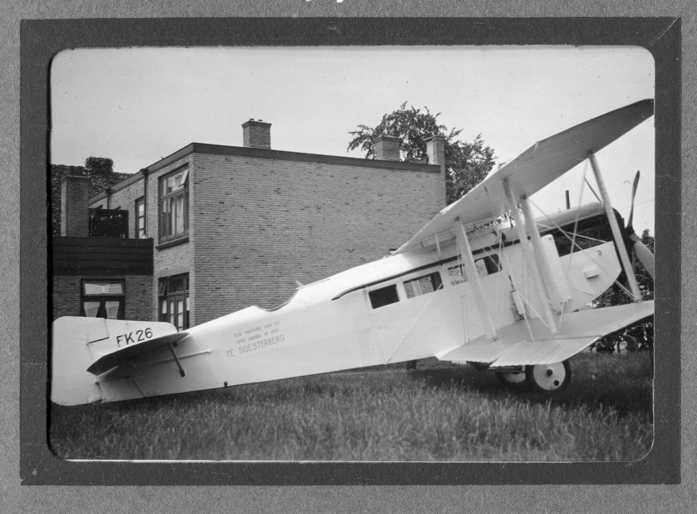 Naam: FK26 Soesterberg jul1938 archief GJTORNIJ.jpg
Bekeken: 4297
Grootte: 485,8 KB