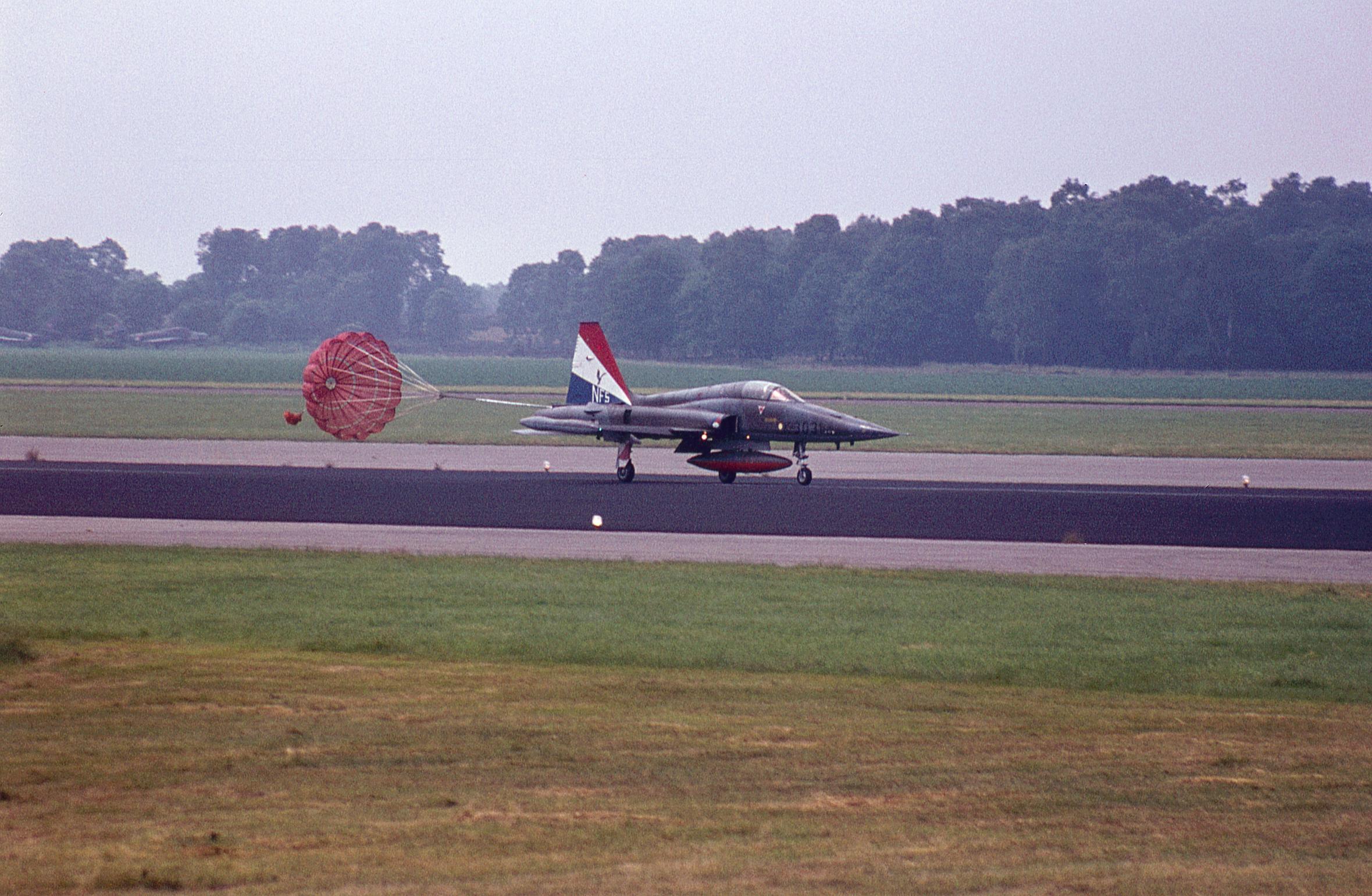 Naam: deelen 1978-65jaar klu (7).jpg
Bekeken: 927
Grootte: 512,6 KB