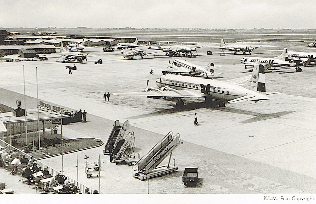 Naam: Kaart 798. Schiphol platform. 1100 breed.jpg
Bekeken: 842
Grootte: 144,0 KB