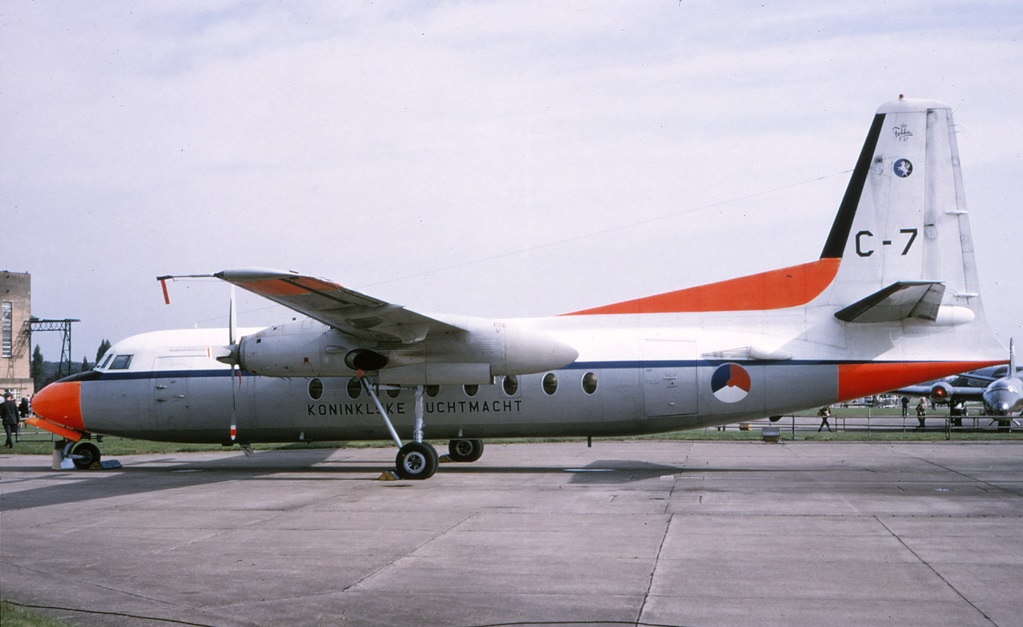Naam: Fokker F.27   C-7 van 334 squadron.jpg
Bekeken: 900
Grootte: 150,9 KB
