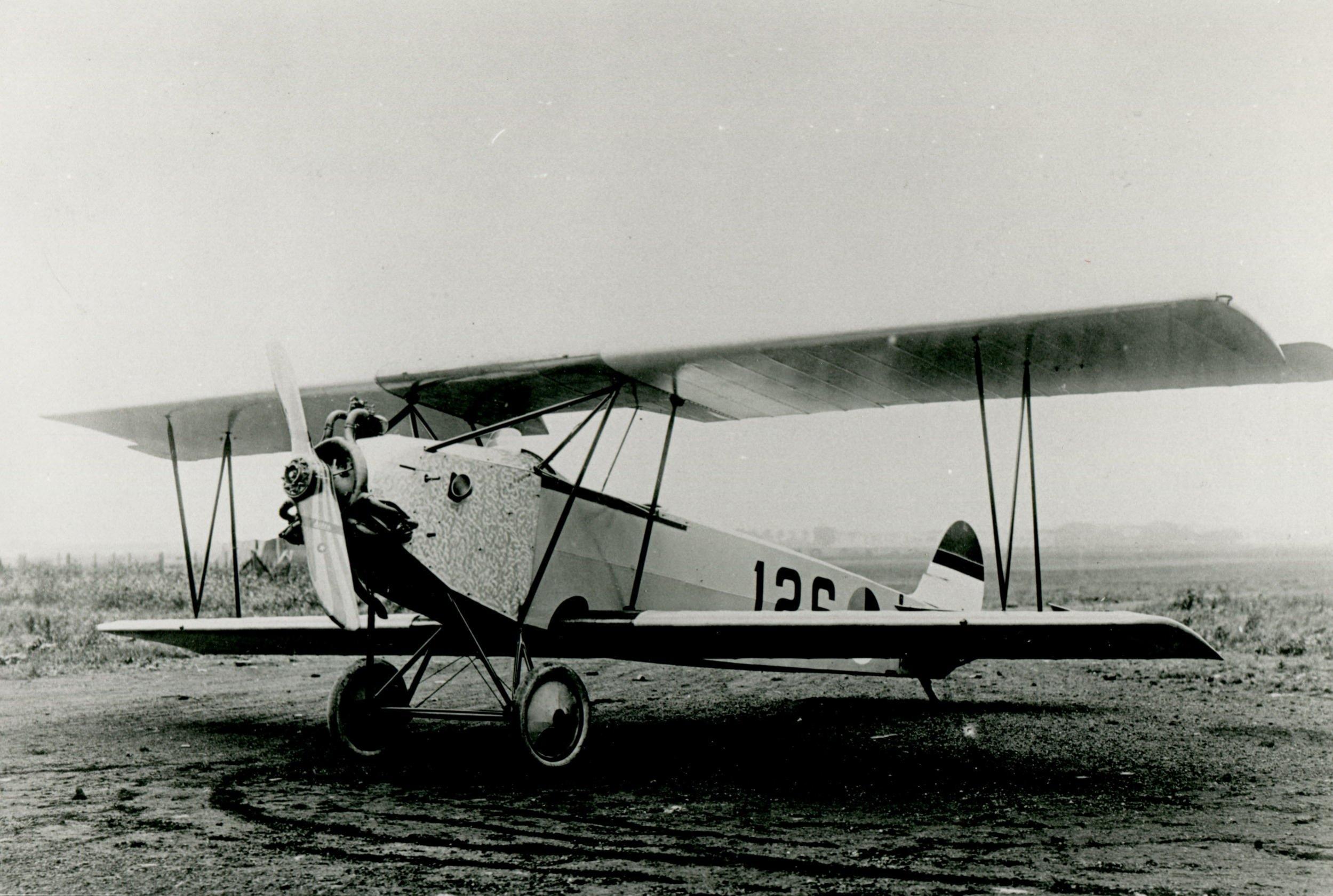 Naam: 4e1 NFP 1761 en 2869.jpg
Bekeken: 1525
Grootte: 438,3 KB