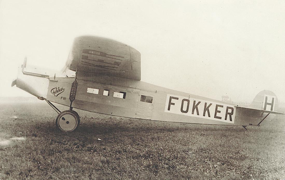 Naam: Foto 227. FOKKER in USA. 1100 breed.jpg
Bekeken: 629
Grootte: 112,4 KB