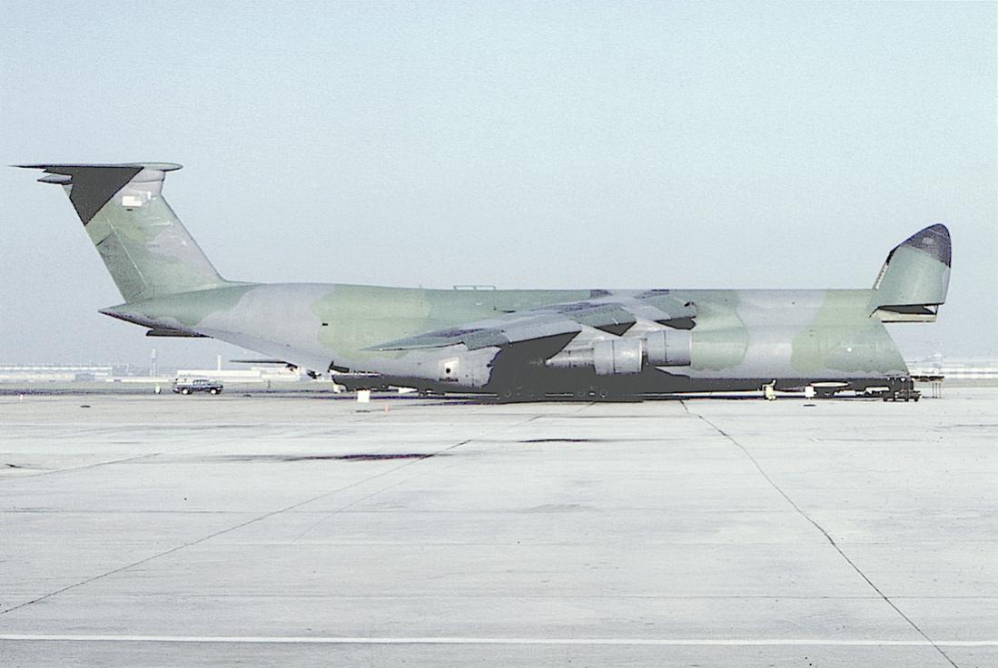 Naam: Foto 728. Lockheed C-5A Galaxy 70-0456 at Rhein Main (1986). 1100 breed.jpg
Bekeken: 852
Grootte: 83,6 KB
