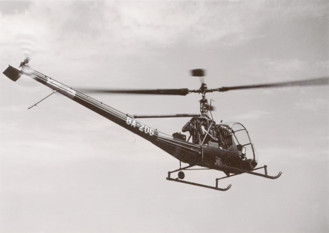Naam: Foto 219. '8A-206'. Hiller UH-12, OH-23 'Raven' van 298 Squadron. 1100 breed.jpg
Bekeken: 1071
Grootte: 45,3 KB