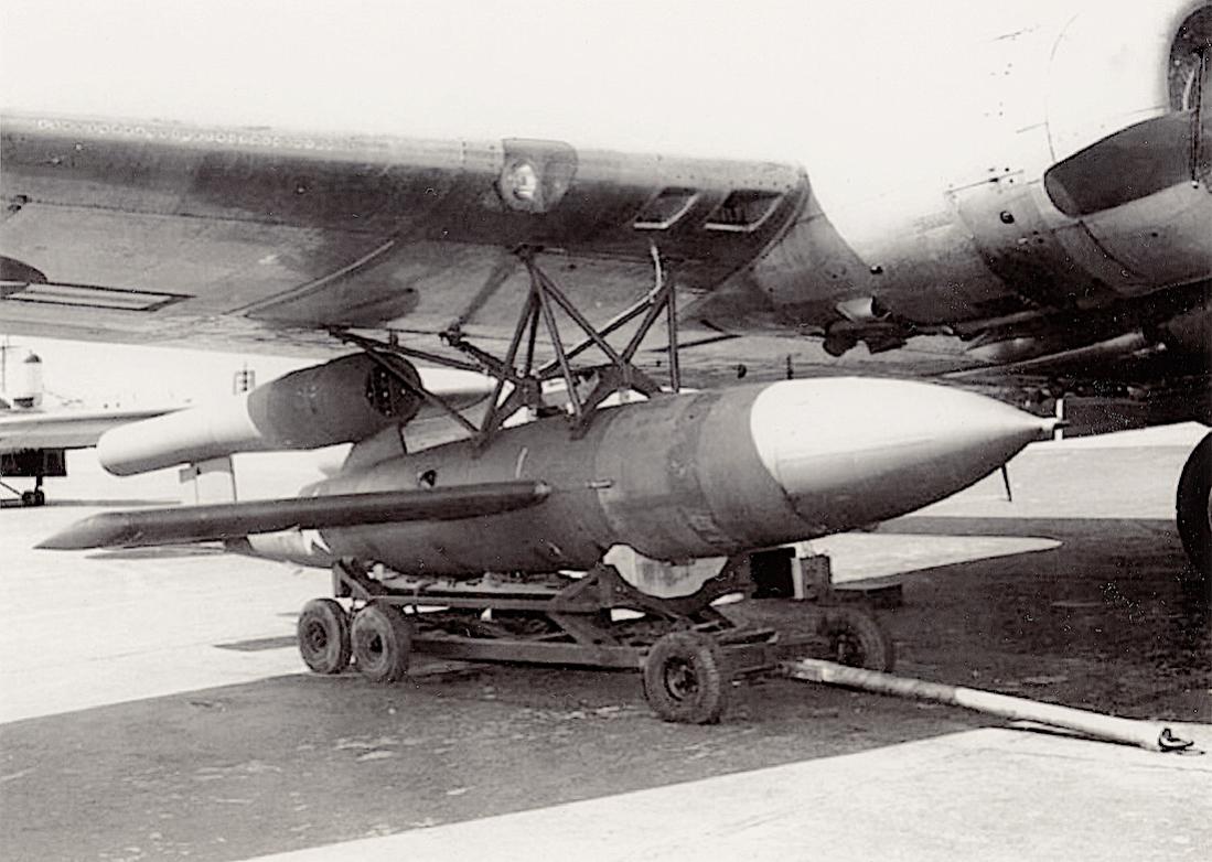Naam: Foto 734. Republic:Ford JB-2 Loon (Amerikaanse V-1 kopie). 1100 breed.jpg
Bekeken: 772
Grootte: 110,5 KB