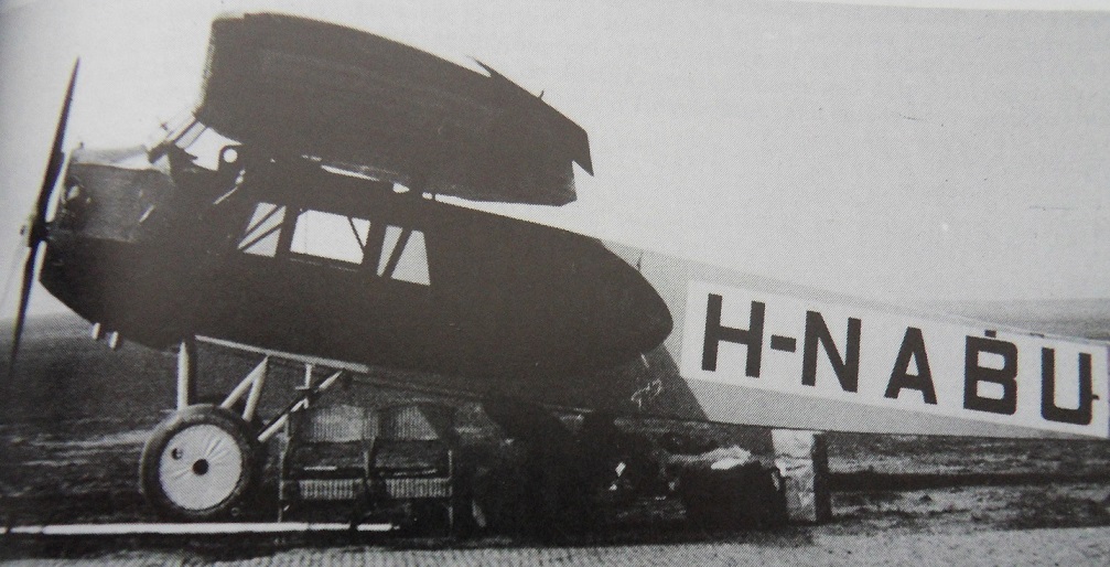 Naam: Fokker F.III  H-NABU.jpg
Bekeken: 1448
Grootte: 316,6 KB