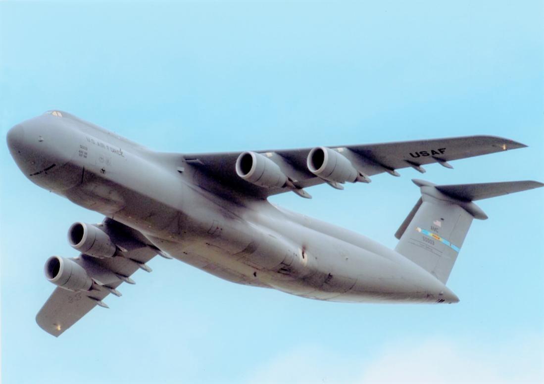 Naam: Foto 746. Lockheed C-5B (later C-5M) Galaxy met de naam %22Chevrons of Dover%22. 1100 breed.jpg
Bekeken: 419
Grootte: 45,8 KB