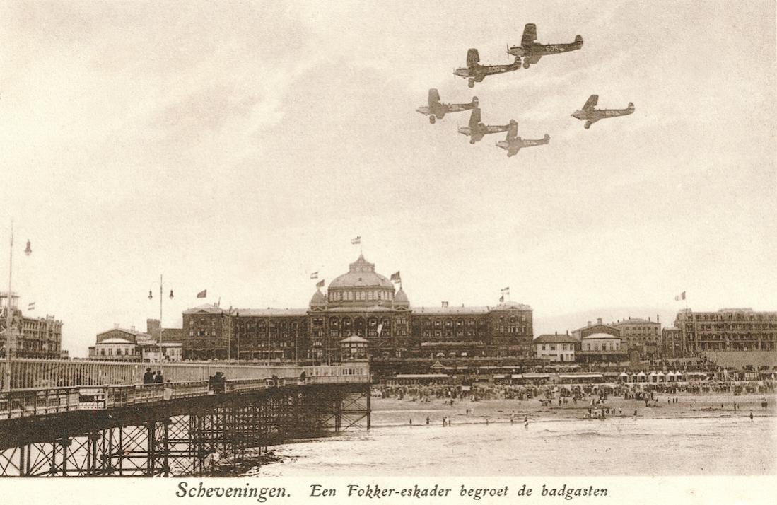 Naam: Kaart 824.  Scheveningen, Fokker C-VI (588, 593, 596, 600, 605 en 613). 1100 breed.jpg
Bekeken: 1082
Grootte: 116,5 KB