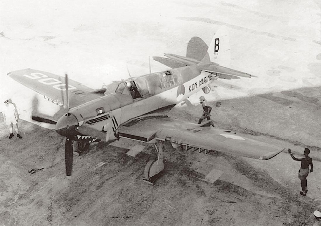 Naam: #388. 005, c:n F8229 (eerdere registraties K-33 en P-33. Fairey Fireflly FR.Mk IV. 1100 breed.jpg
Bekeken: 925
Grootte: 113,4 KB