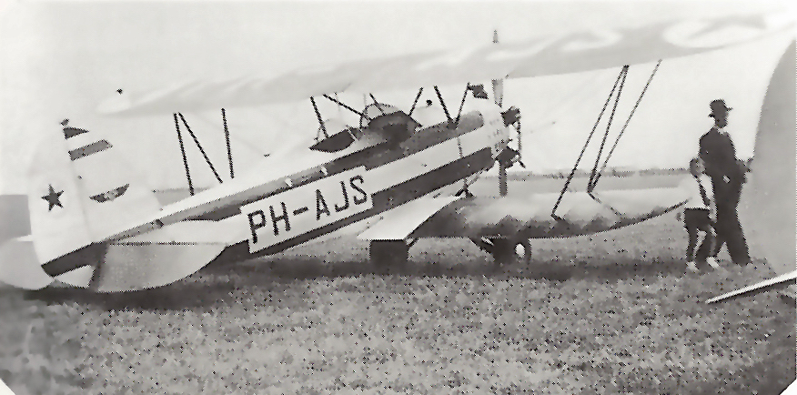 Naam: PH-AJS. kopie.jpg
Bekeken: 539
Grootte: 395,3 KB