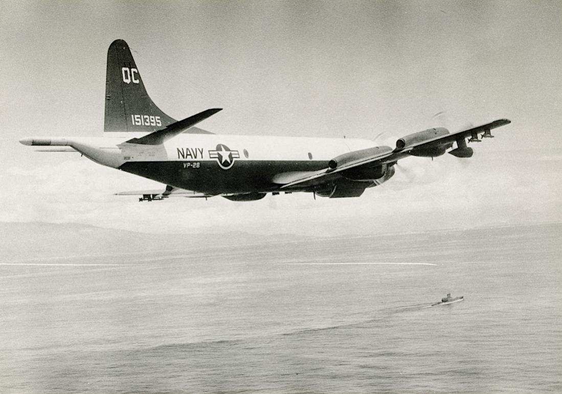 Naam: Foto 799. 151395. (MSN 185-5108). Lockheed P-3A-45-LO Orion. Modified for use by US Customs Serv.jpg
Bekeken: 588
Grootte: 103,7 KB