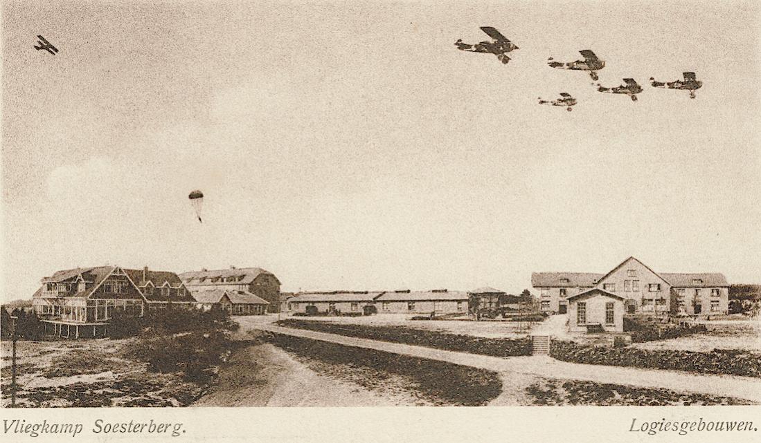 Naam: Kaart 858. Vliegkamp Soesterberg. 1100 breed.jpg
Bekeken: 713
Grootte: 133,8 KB