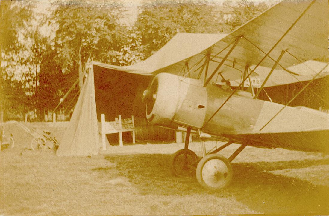 Naam: Foto 143. LVA6a. Fokker S.II. 1200dpi. 1100 breed.jpg
Bekeken: 437
Grootte: 126,6 KB