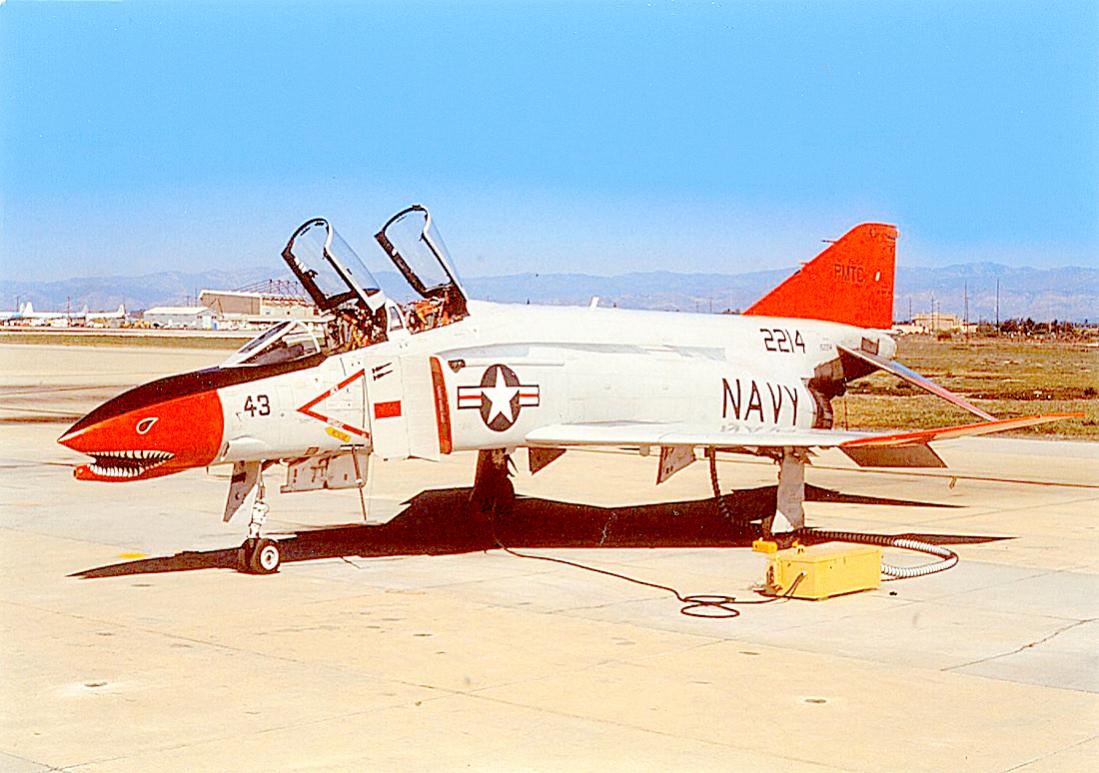 Naam: Foto 818. Phantom II. USN. 1100 breed.jpg
Bekeken: 924
Grootte: 114,0 KB