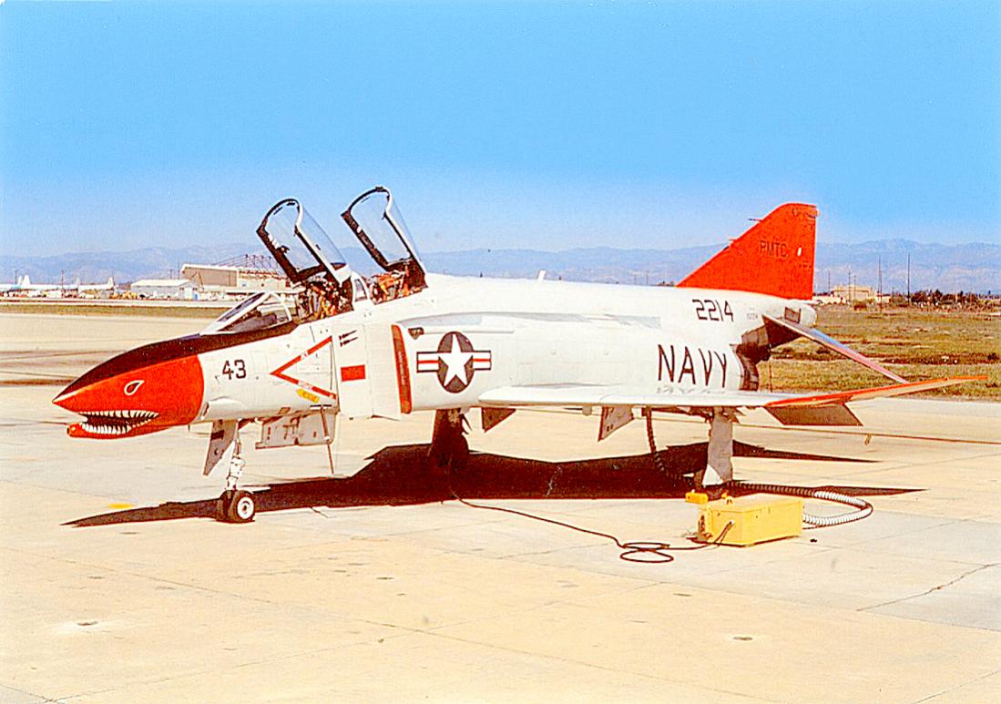 Naam: Foto 818. Phantom II. USN. 1100 breed.jpg
Bekeken: 620
Grootte: 114,0 KB