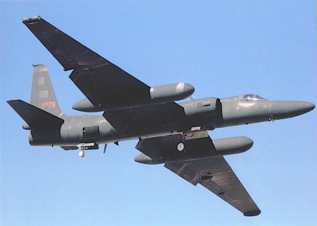 Naam: Foto 821. 80-1079 (Article 079). Lockheed TR-1A. Later redesignated U-2R. 1100 breed.jpg
Bekeken: 267
Grootte: 65,0 KB