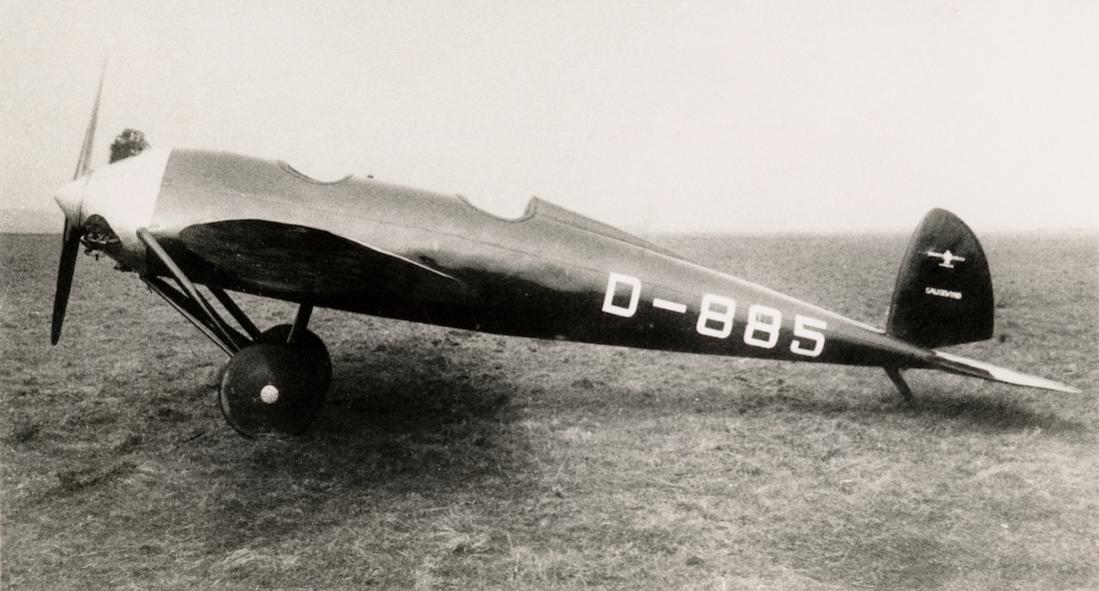 Naam: Foto 504. D-885. Bumer B IV 'Sausewind'. 1100 breed.jpg
Bekeken: 542
Grootte: 84,1 KB