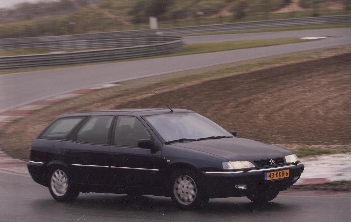 Naam: Zandvoort 21 sep 2011.jpg
Bekeken: 1016
Grootte: 91,1 KB