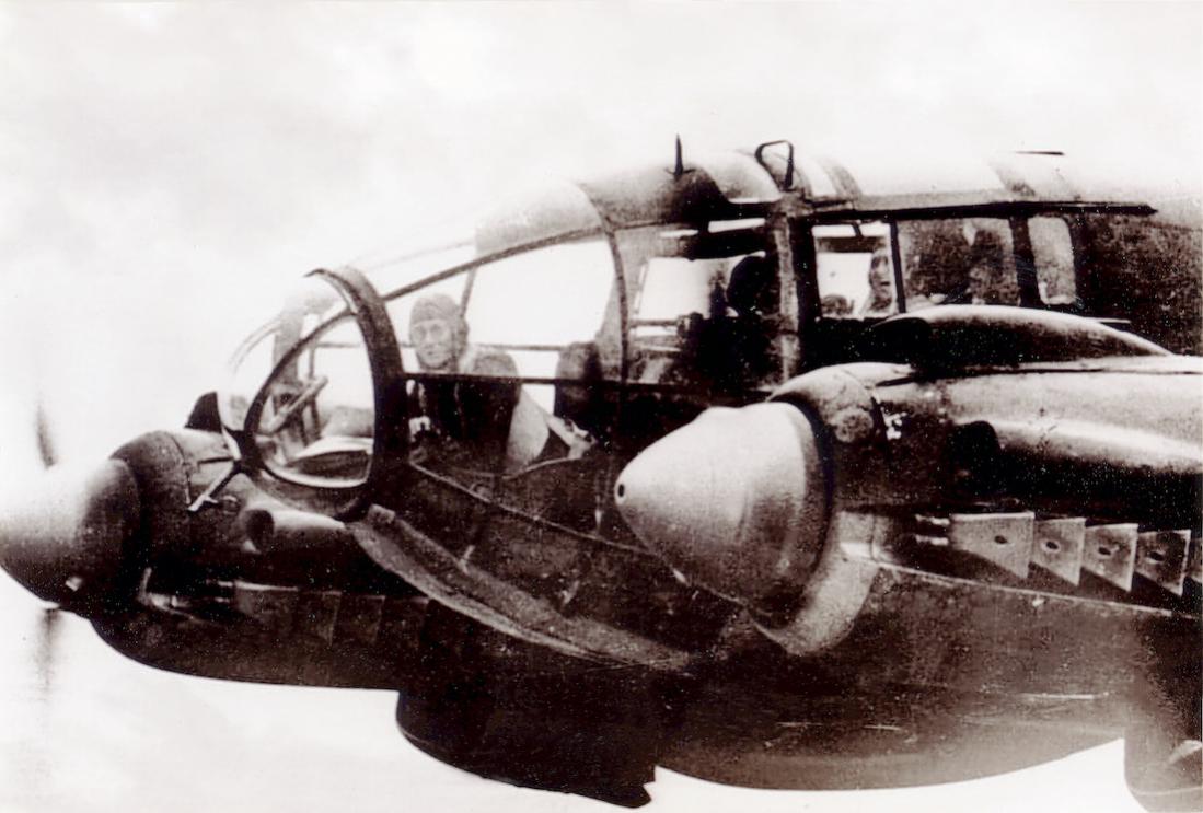 Naam: Foto 595. Neus Heinkel He 111. 1100 breed.jpg
Bekeken: 321
Grootte: 91,2 KB