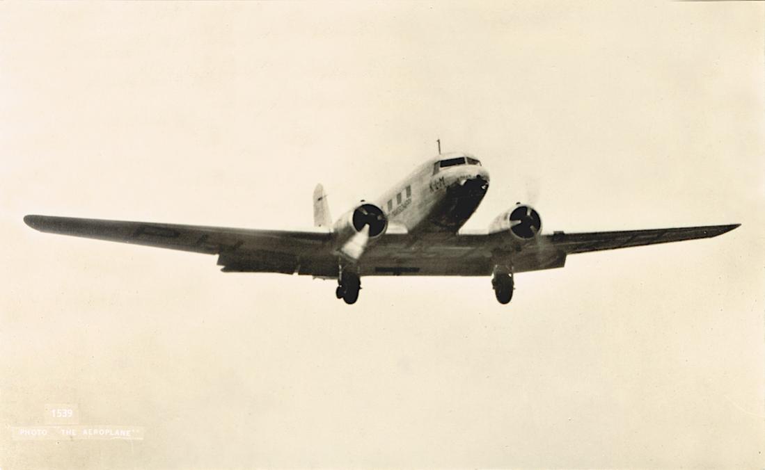 Naam: Kaart 879. PH-AKH 'Haan' DC-2. Uitgave 'The Aeroplane'. 1100 breed.jpg
Bekeken: 385
Grootte: 36,6 KB