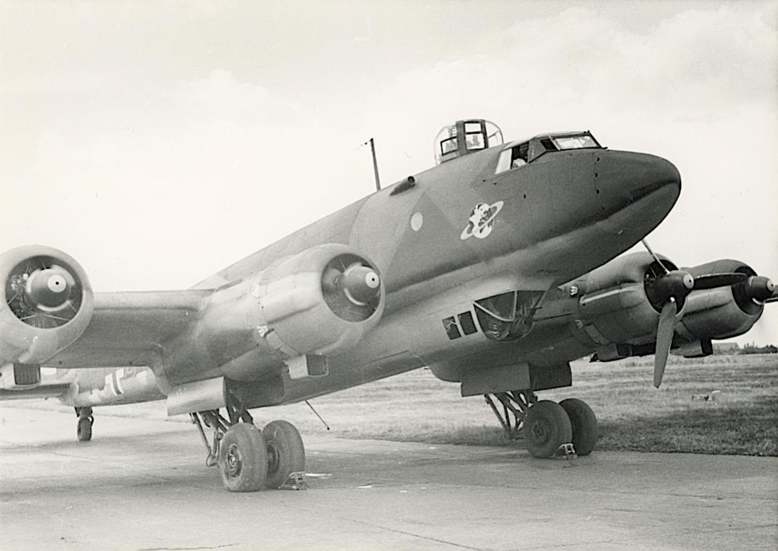 Naam: Foto 606. Focke-Wulf Fw 200 Condor van I.:KG 40. 1100 breed.jpg
Bekeken: 715
Grootte: 88,3 KB