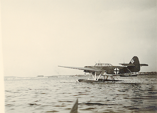 Naam: Fokker T.VIIIw. 500 breed.jpg
Bekeken: 665
Grootte: 235,9 KB