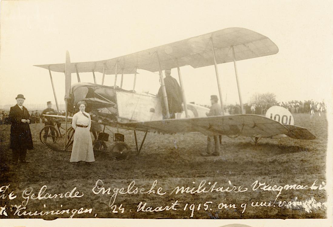 Naam: Kaart 891. Avro 504 op 24.3.1915 geland te Kruiningen. Werd LA14 en later A22. 1100 breed.jpg
Bekeken: 179
Grootte: 106,3 KB