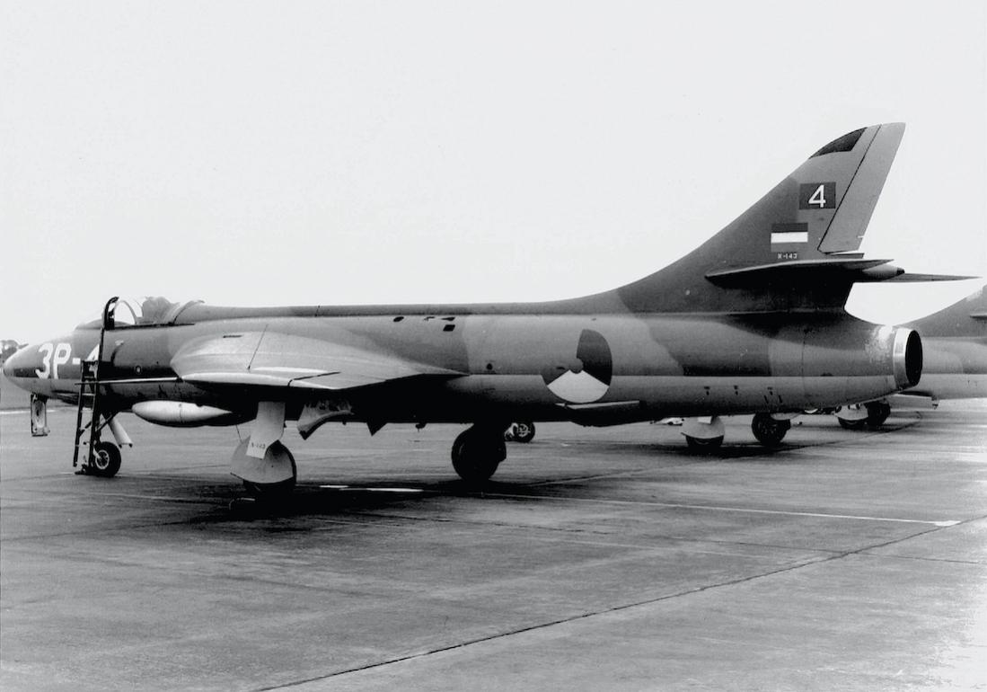 Naam: Foto 321. Hawker Hunter FMk. 4. (3P-4 : N-143). 1100 breed.jpg
Bekeken: 238
Grootte: 77,5 KB