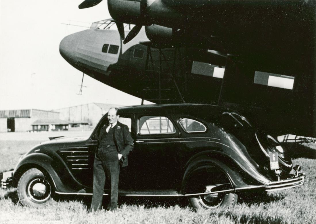 Naam: Foto 412. Fokker voor auto en F.XVIII. 1100 breed.jpg
Bekeken: 311
Grootte: 106,9 KB
