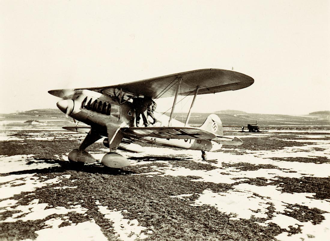 Naam: Foto 628. Heinkel He 51. 1100 breed.jpg
Bekeken: 704
Grootte: 148,7 KB