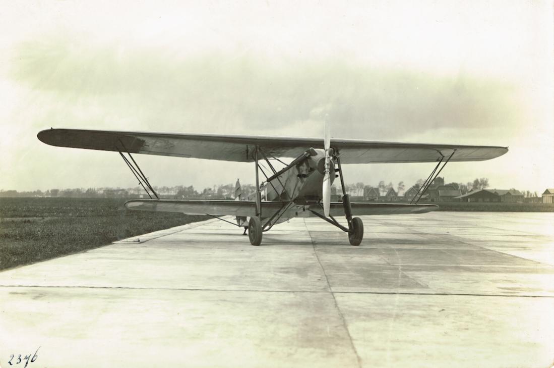 Naam: Foto 166. 661. Fokker C.IX op Schiphol. 1100 breed.jpg
Bekeken: 252
Grootte: 64,9 KB