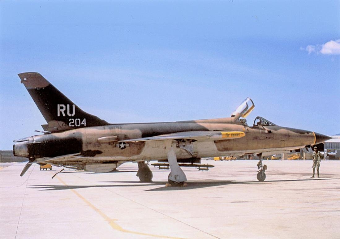 Naam: Foto 891. 60-204. Republic F-105D-25-RE Thunderchief 1100 breed.jpg
Bekeken: 152
Grootte: 74,7 KB