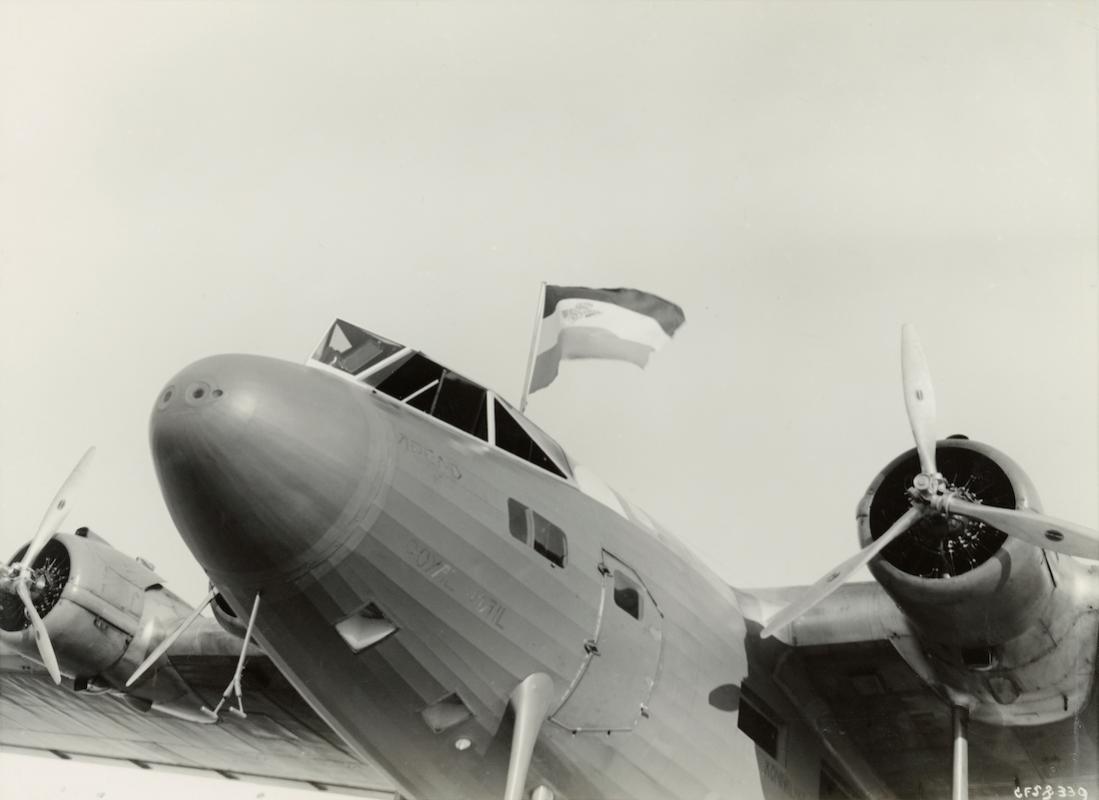 Naam: Foto 430. PH-AJA 'Arend'. Fokker F.XXXVI. (GFS3339). 1100 breed.jpg
Bekeken: 196
Grootte: 51,9 KB