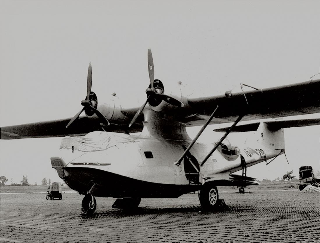 Naam: #466. 16-218 (= P-218). Consolidated PBY-5A Catalina. 1100 breed.jpg
Bekeken: 1113
Grootte: 99,5 KB