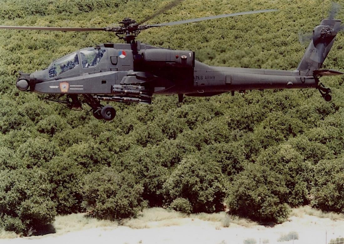 Naam: 21.10.24. KEV.0004 - US Apache met Ned. roundel. 1100 breed.jpg
Bekeken: 315
Grootte: 190,6 KB