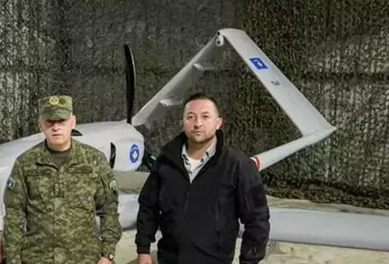 Naam: 425368369_7094800693938893_58787989426029245_n.jpg
Bekeken: 16
Grootte: 285,2 KB