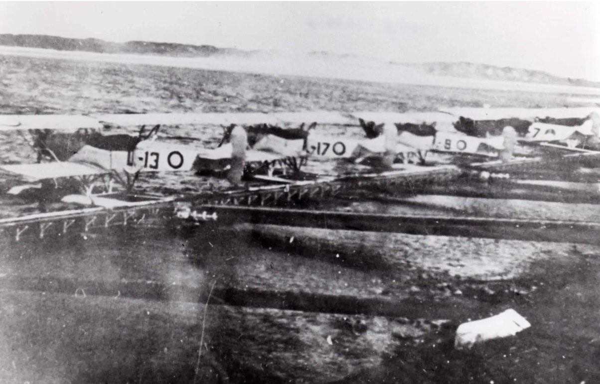 Naam: zwartwit.jpg
Bekeken: 0
Grootte: 260,8 KB