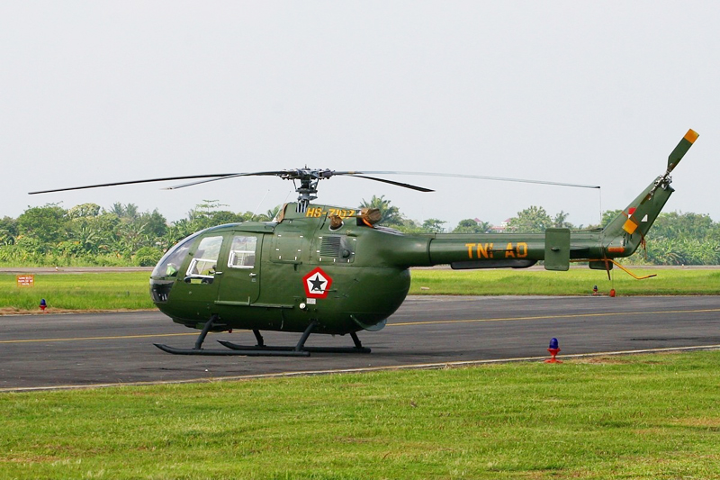 Naam: army bo.jpg
Bekeken: 47
Grootte: 318,5 KB