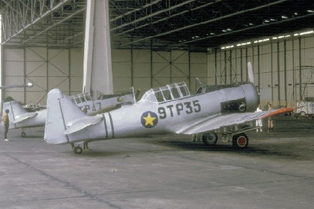 Naam: congo dem rep T-6-2.jpg
Bekeken: 41
Grootte: 103,2 KB