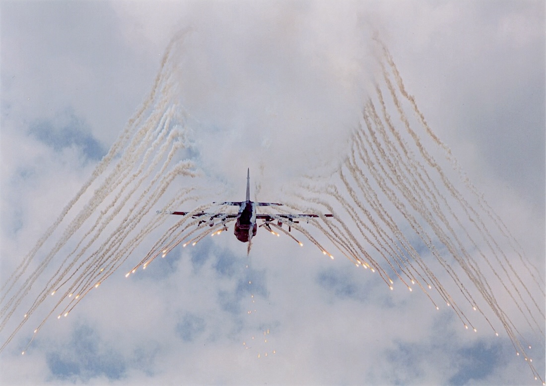 Naam: Foto 412. Hercules - map 23:9:24.0002. 1100 breed.jpeg
Bekeken: 182
Grootte: 205,7 KB