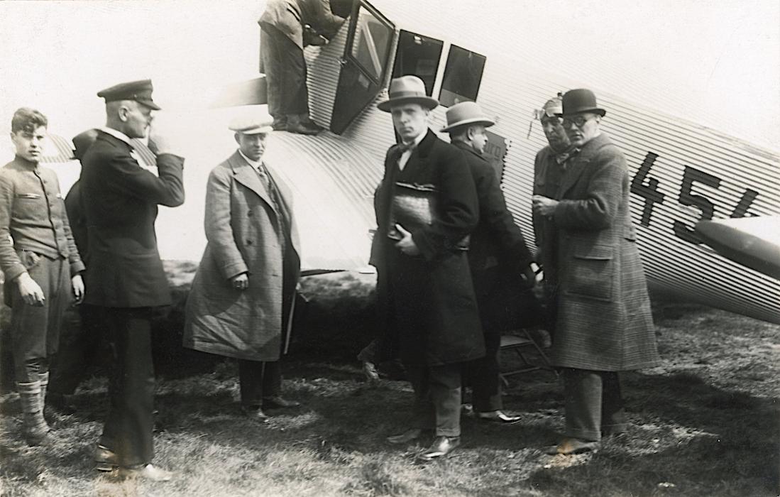 Naam: Foto 561. D-454. Junkers F13 - 1100 breed.jpg
Bekeken: 15
Grootte: 107,7 KB