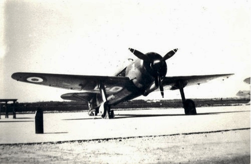 Naam: Koolhoven FK.58A Armee de láir Rochefort 02-04-1940.jpg
Bekeken: 820
Grootte: 110,0 KB